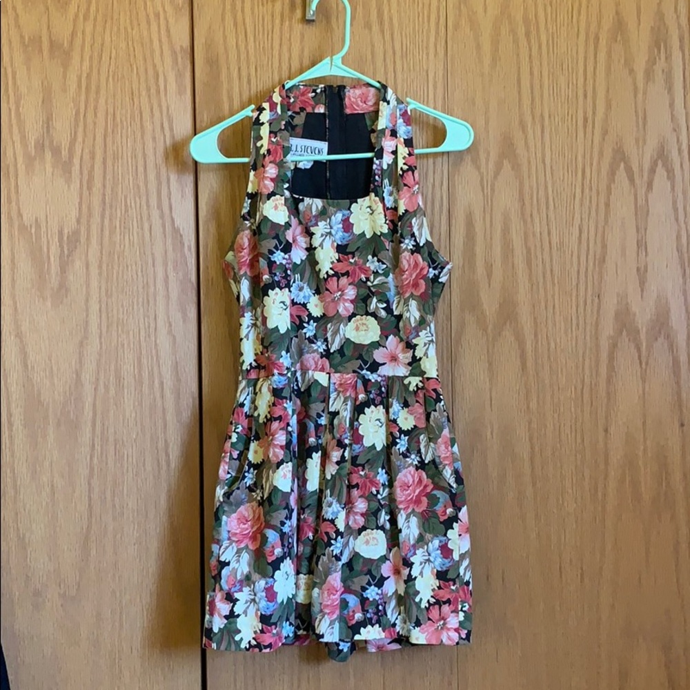 Vintage floral romper